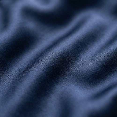 Tune Eclipse Weighted Silk Mask